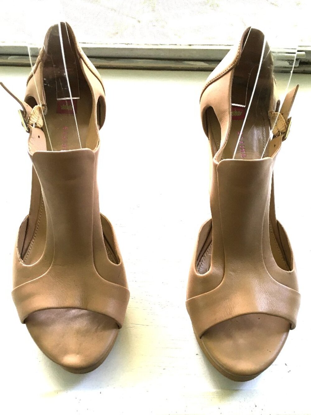 Elaine Turner Tan Leather "Elan" T-Strap Open Toe Wedge Sandals - Size 10